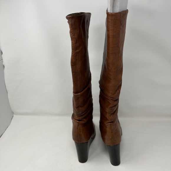 BCBG MaxAzria Brown Leather Pointed Toe Wedge Heel Knee High Tall Boots - Picture 4 of 6